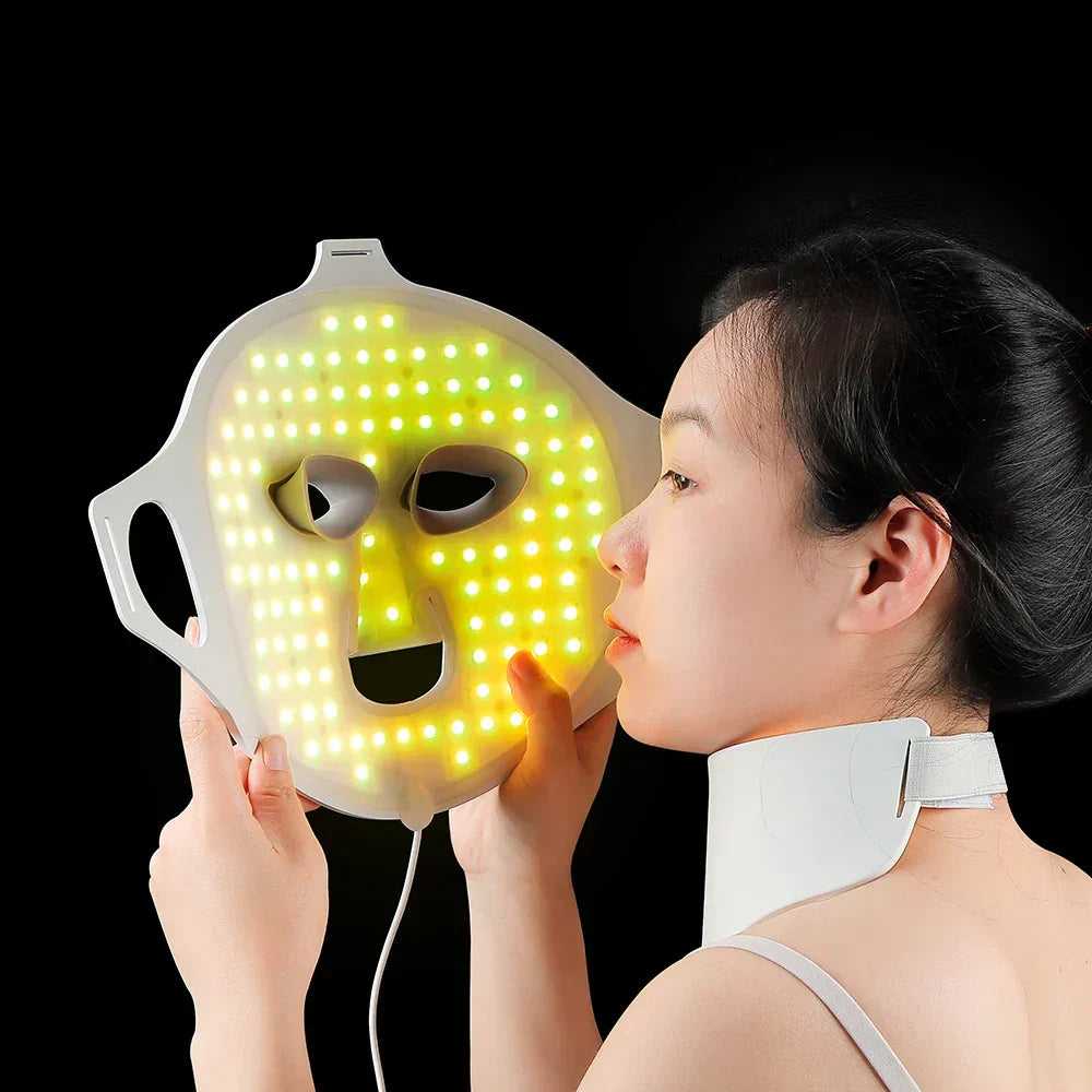 Lumière LED Face & Neck Mask
